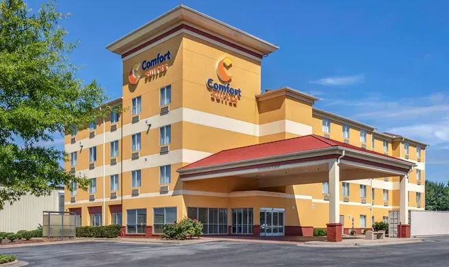 Comfort Suites